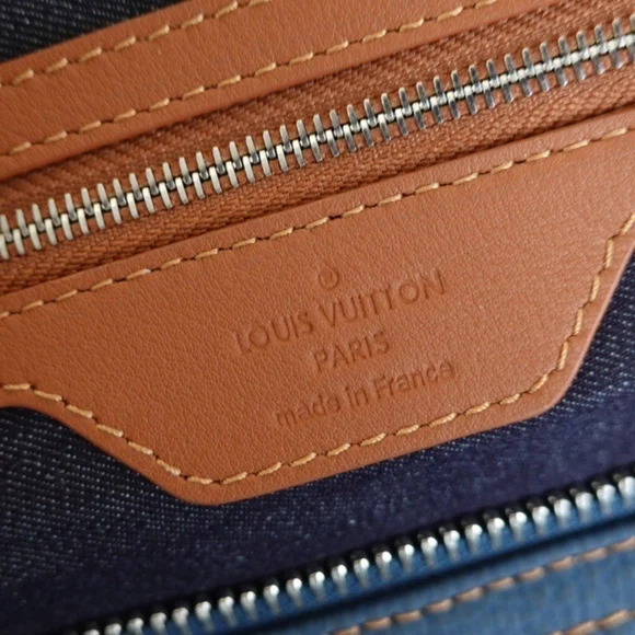 Louis Vuitton Keepall Bandoulière 50 Taurillon Blue - Picture 2 of 6